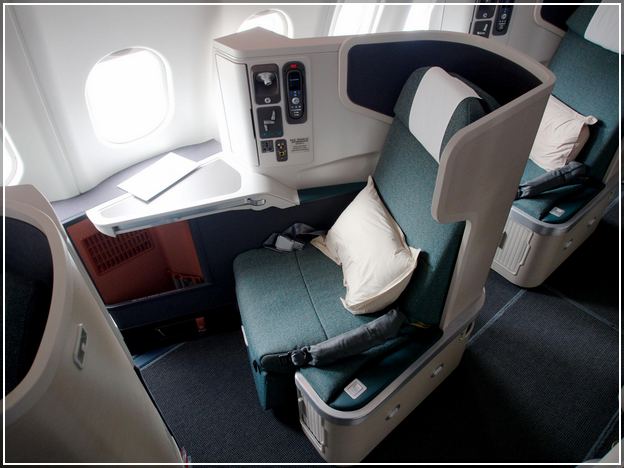Cathay Pacific Business Class 777